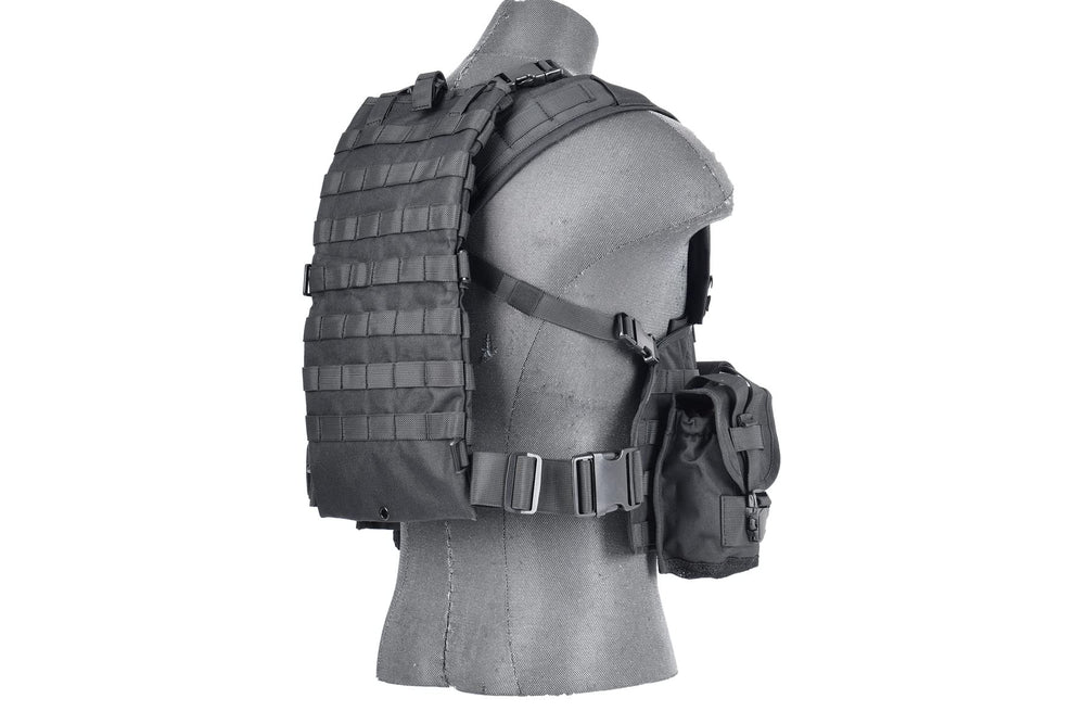 Lancer Tactical chest rig hydration pouch ready for large hydration bladders.
