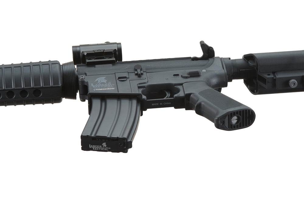 Lancer Tactical Gen 2 M4A1 with removable carry handle, adaptable setup.