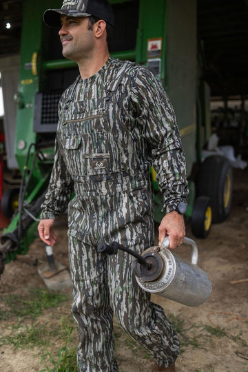 Large chest pocket and deep front pockets for gear.
