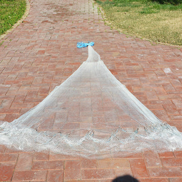 Lawaia cast net suitable for freshwater and saltwater environments.