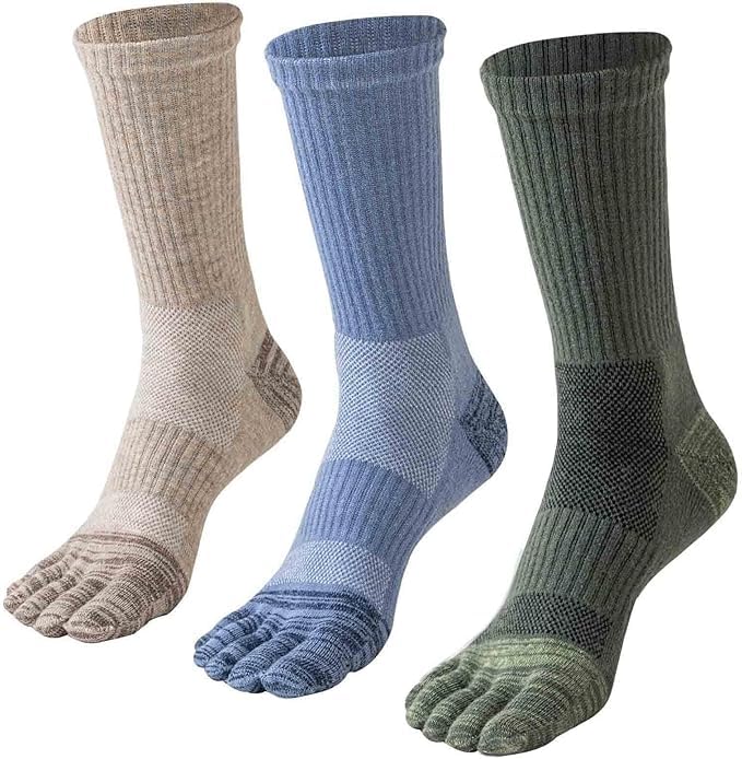 LDGSUPH Merino Wool Toe Socks showing five-toe design for blister reduction during hikes