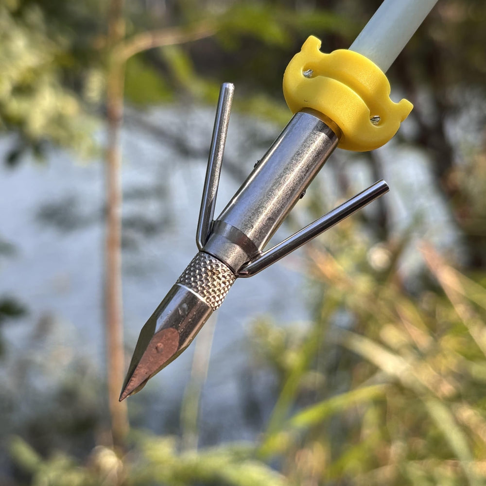 LEANPRO arrows suited for compound bows deliver steady flight and reliable accuracy.