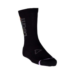 Leatt Socks MTB breathable-knit keeps feet cool under warm weather