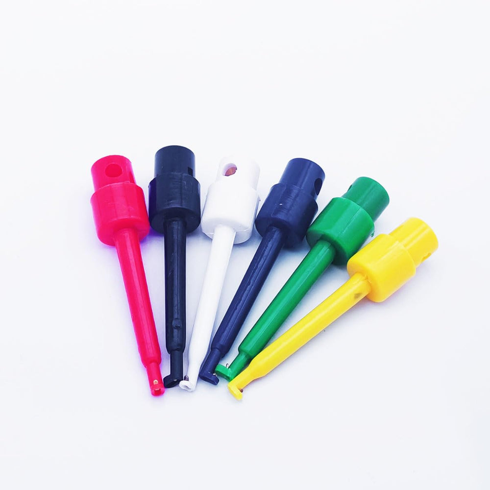 Hackle pliers with hook-shaped top design for easy hook capture
