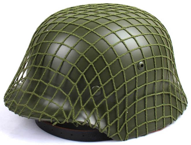 LEJUNJIE helmet cover adds terrain concealment for better immersion.