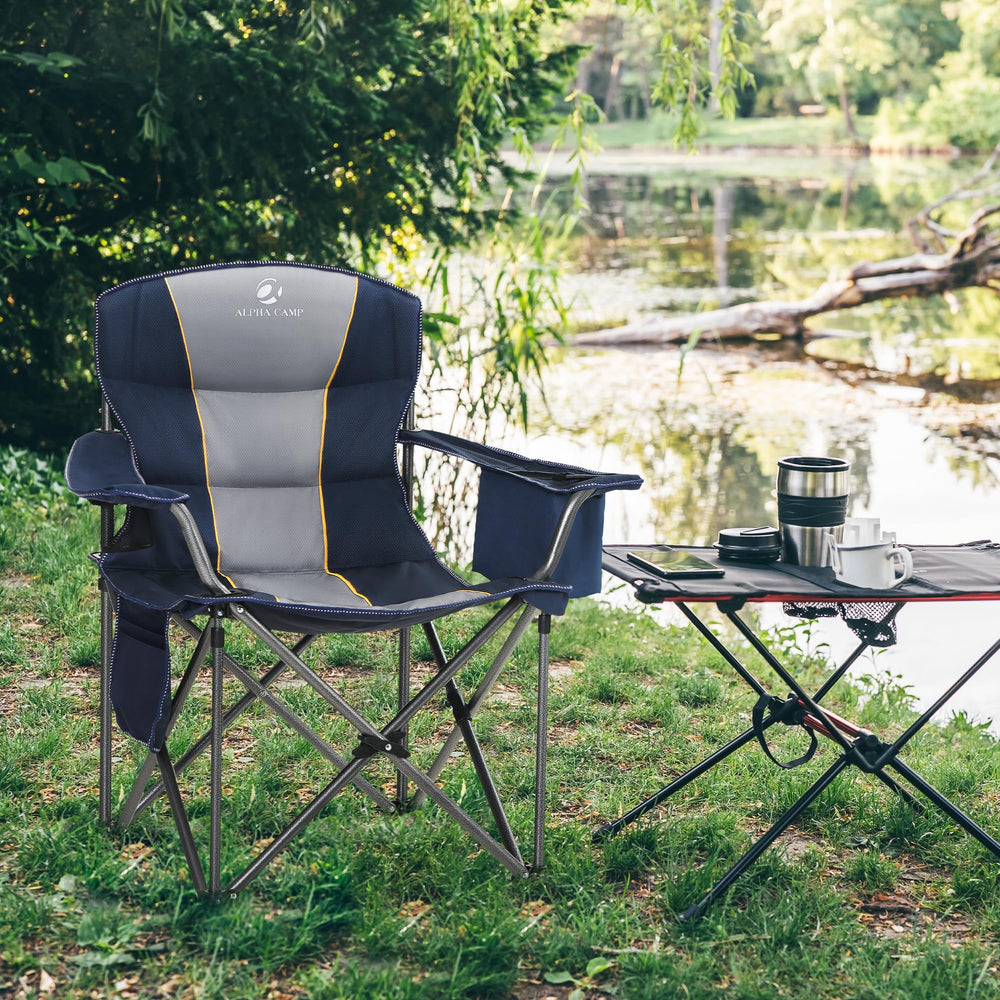 LET'S CAMP heavy-duty chair with 600D Oxford fabric ready for rugged outdoor use