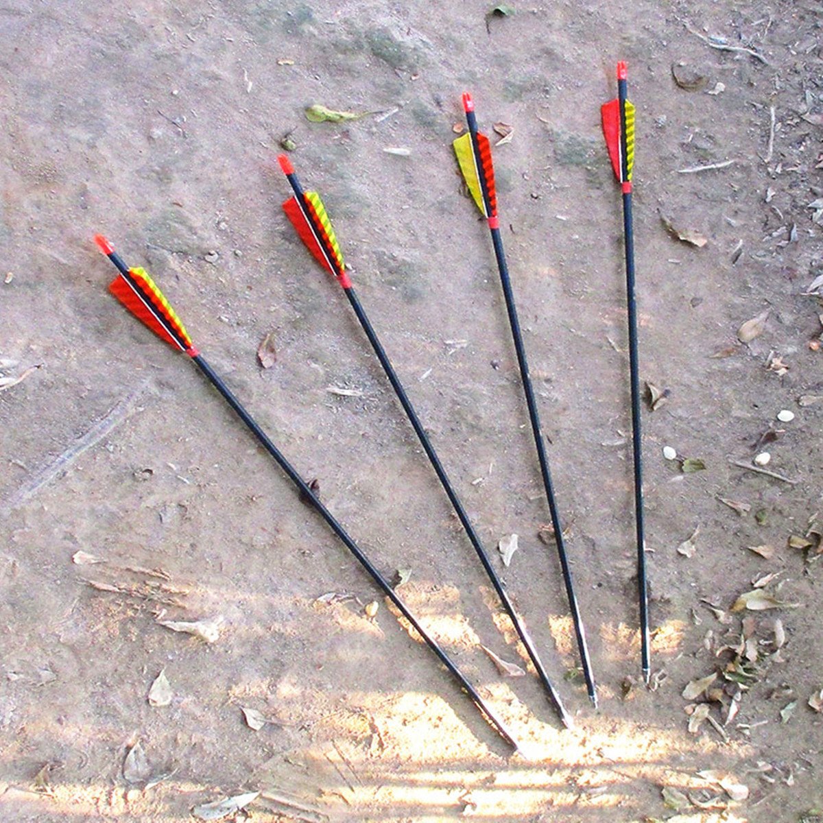 Letszhu carbon arrow 500 spine supports consistent flight for repeatable shots.