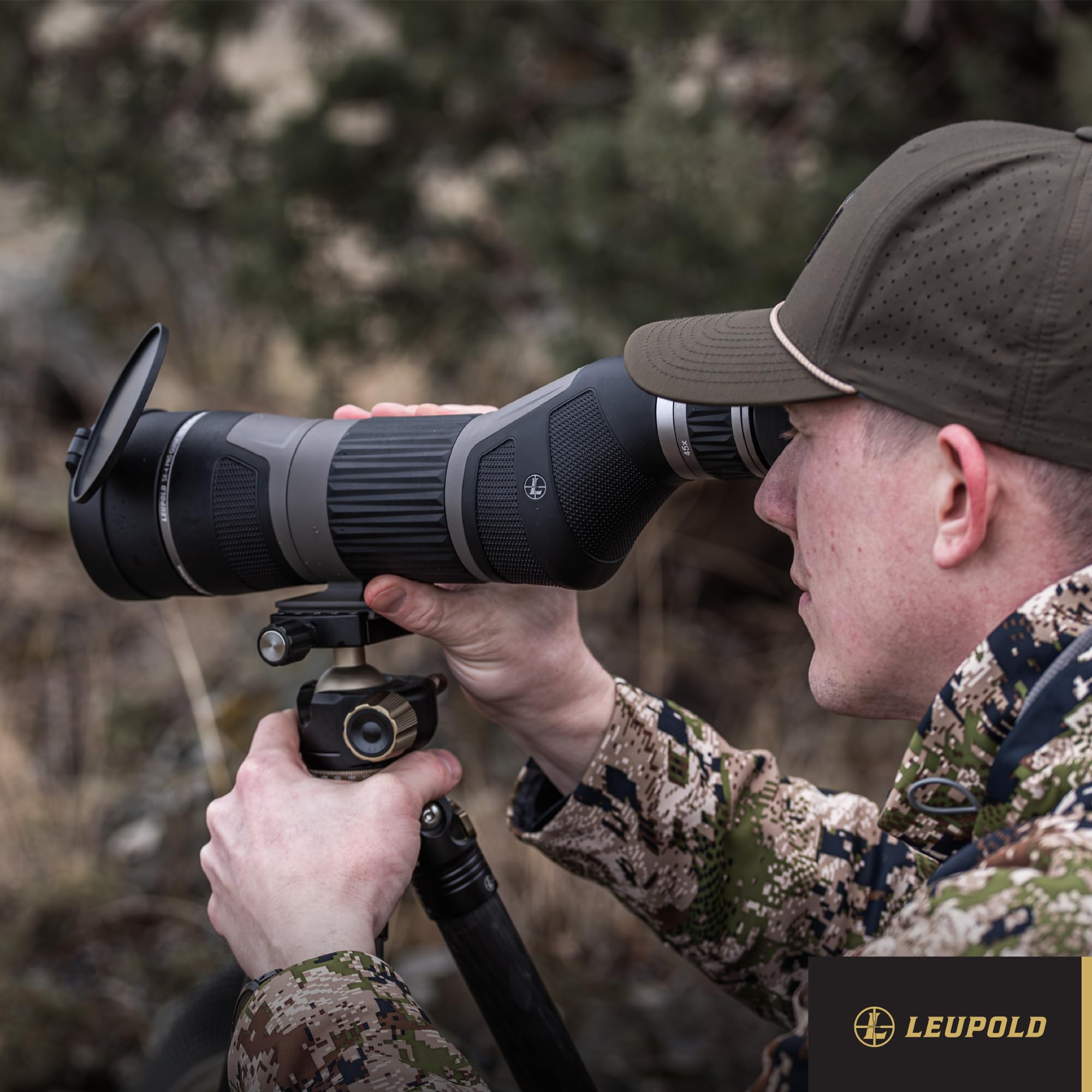 Leupold SX-4 Pro Guide HD Gen 2 optical coatings reduce glare.