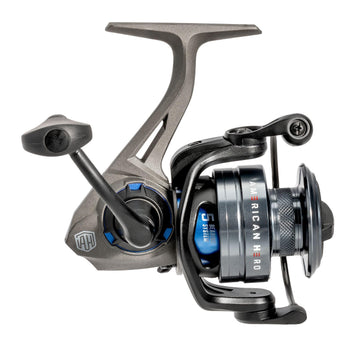 Lew's folding-handle design on the American Hero for enhanced comfort during long casts.
