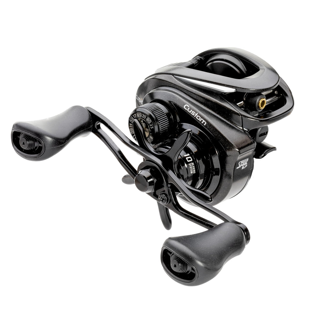 Lew's Custom 7.5:1 Right Hand Baitcast Reel close-up