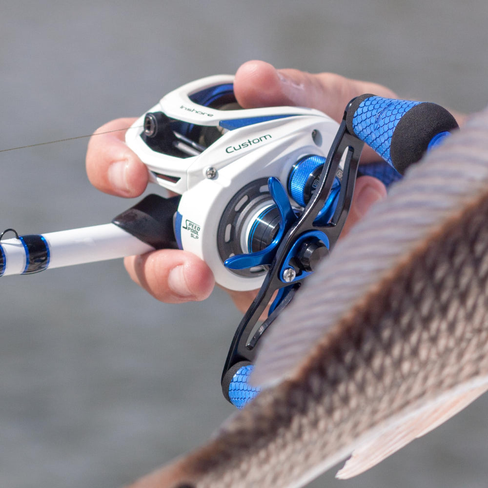 One piece aluminum frame with carbon handle sideplate on Lew's Inshore SLP