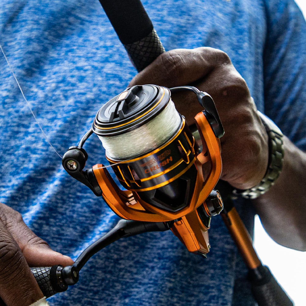 Lew's MACH Crush Spin Reel reversible retrieve with aluminum handle for customization.