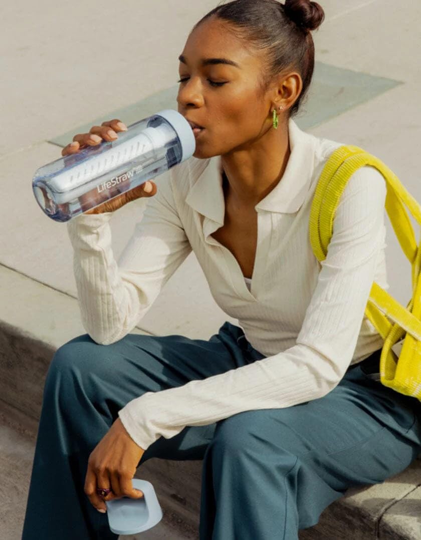 LifeStraw Go two-stage filter close-up highlighting filtration against bacteria and parasites.