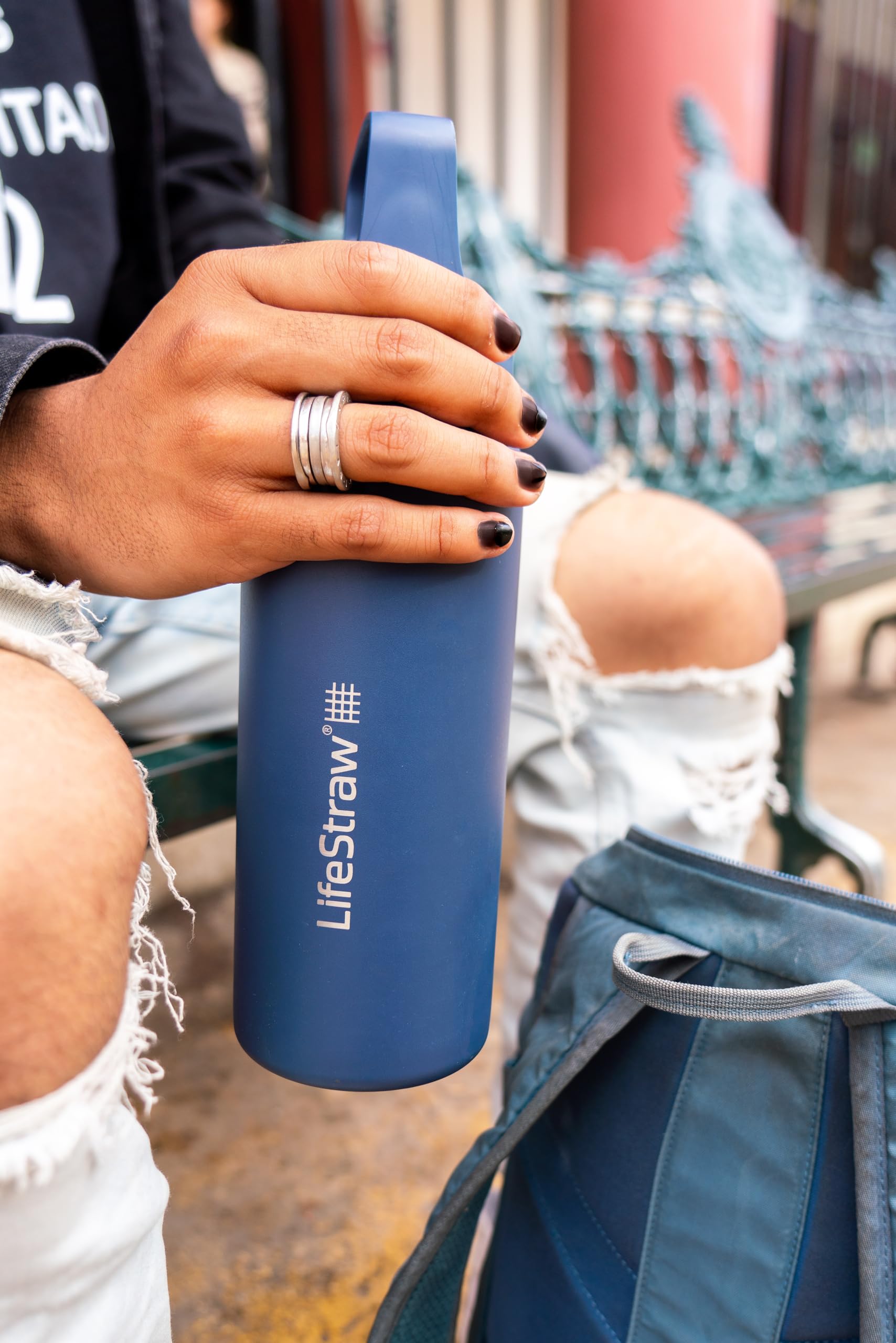 LifeStraw Go Series double-wall vacuum insulation keeps drinks cold longer