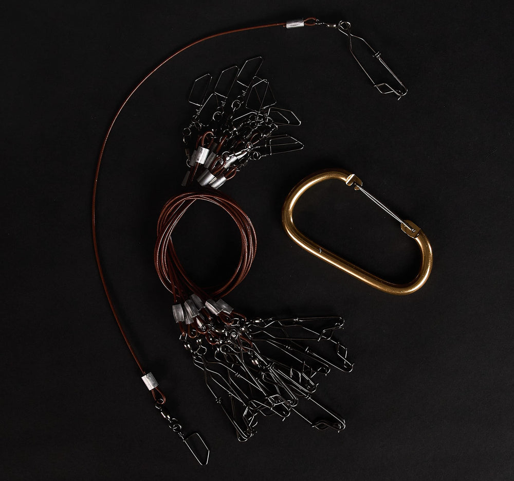 Tangle-resistant mainline drops reduce line clutter during hunts.