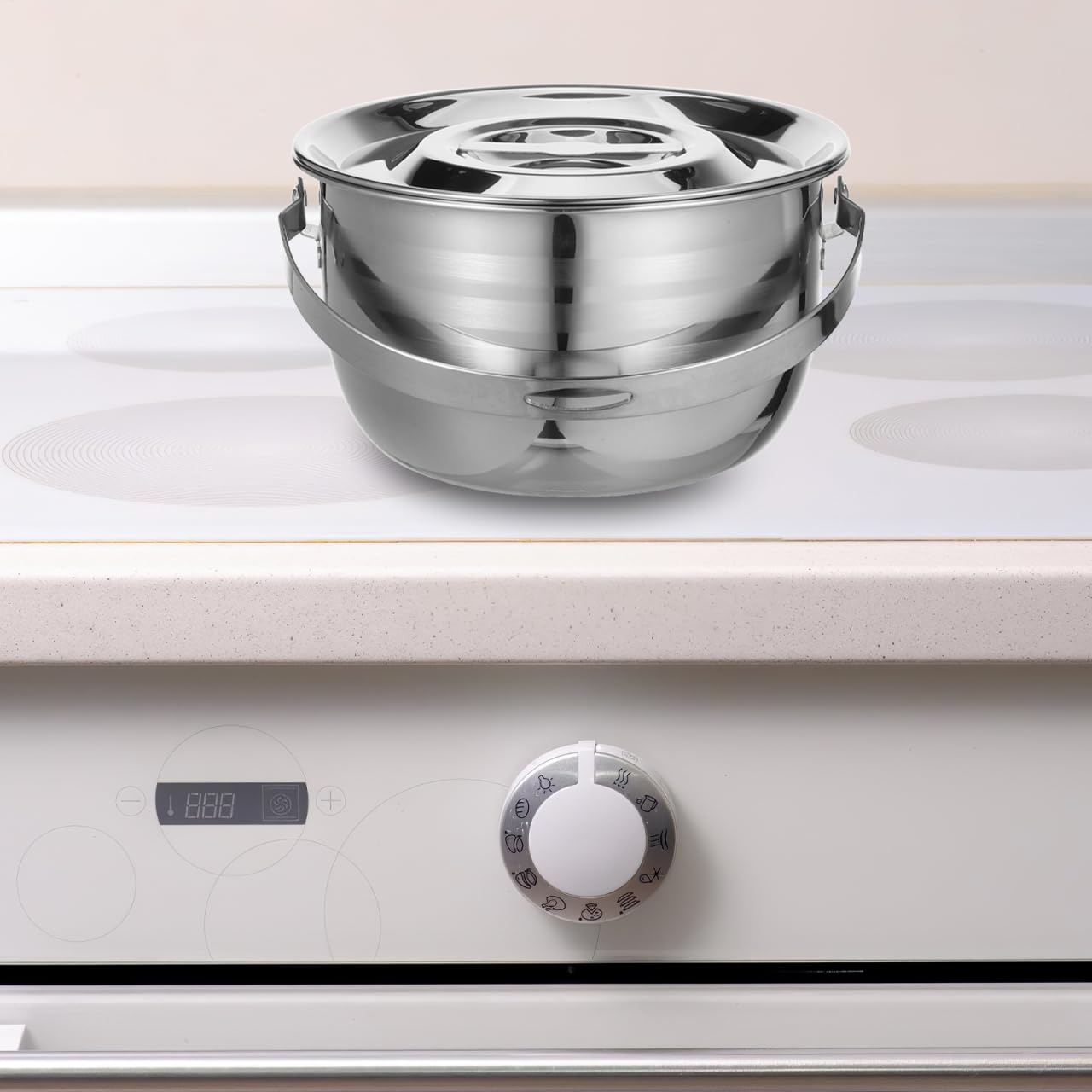 LIFKOME open-fire compatible pot supports campfire or stove cooking