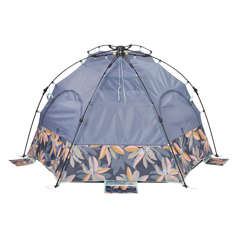 Lightspeed Outdoors sand pockets and stakes reinforce stability on windy days