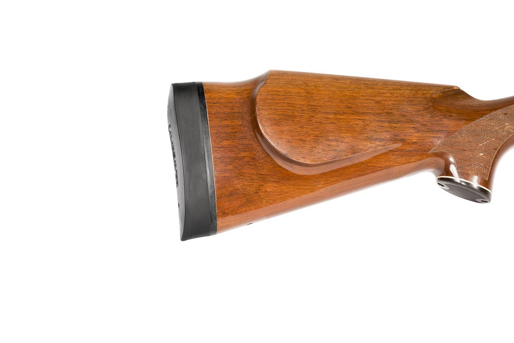 Non-slip surface suitable for harsh weather conditions