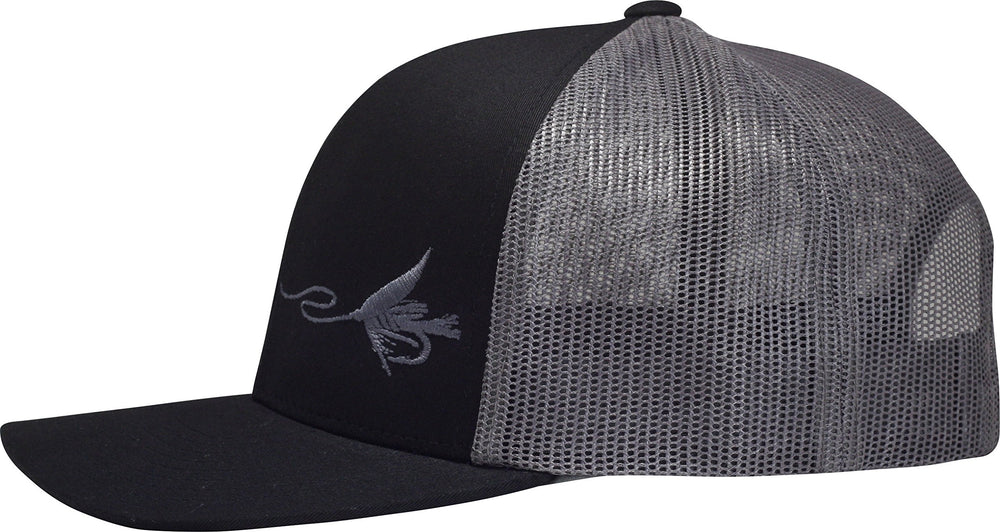 LINDO Trucker Hat back mesh detail for cooling airflow during outdoor adventures.