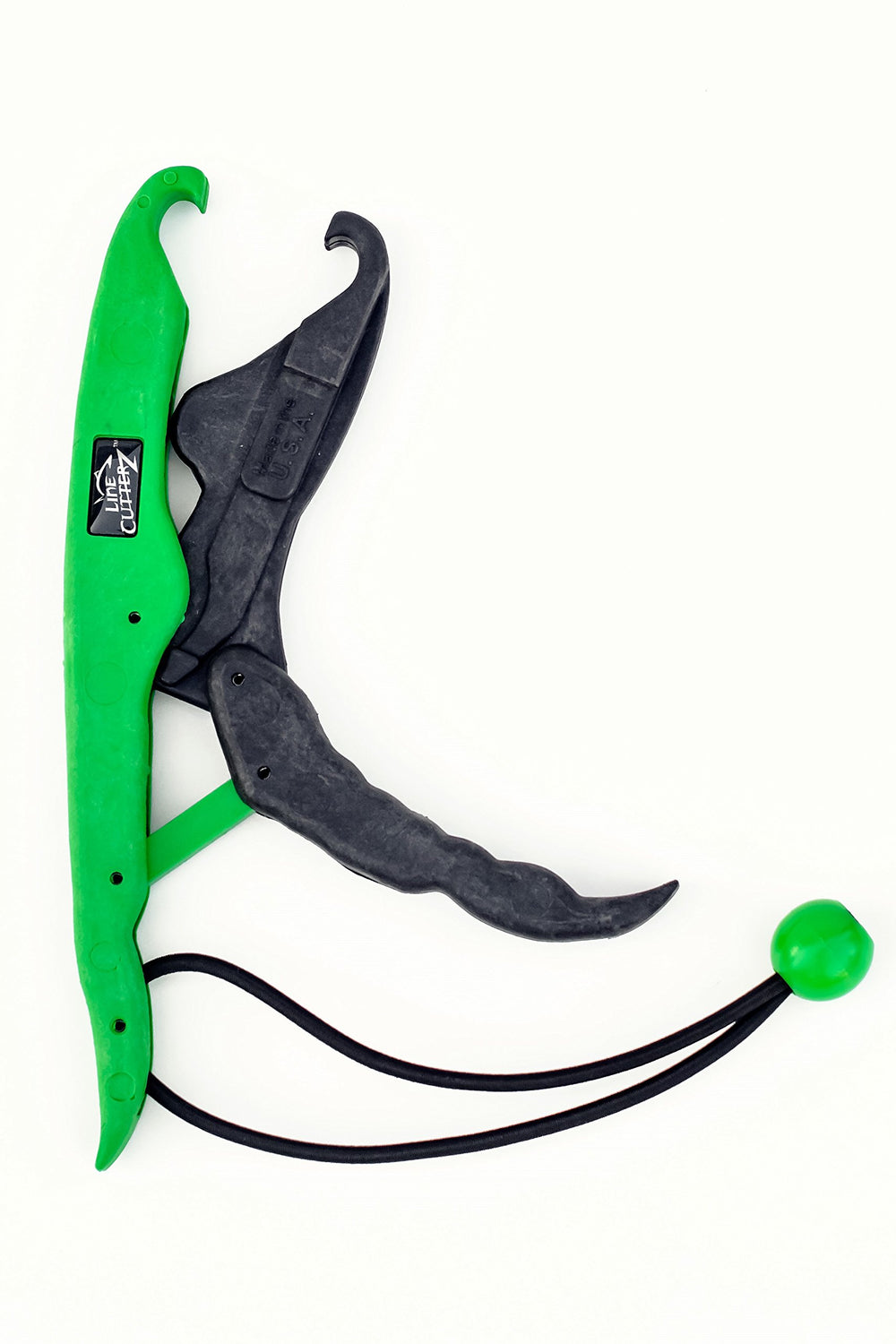 LINE CUTTERZ floating Lunker Tamer gripper in green and black floats for easy retrieval.