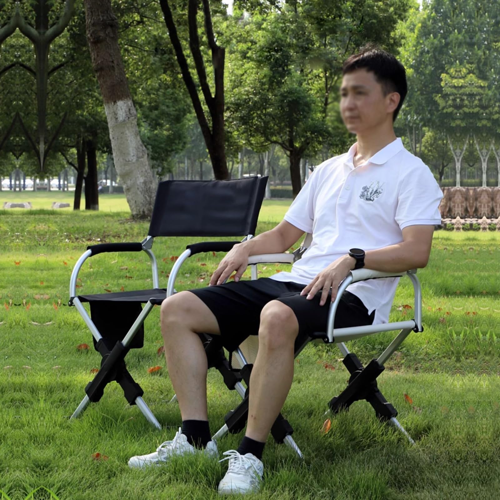 LLZJDDPLY directors chair opened with backrest for outdoor comfort
