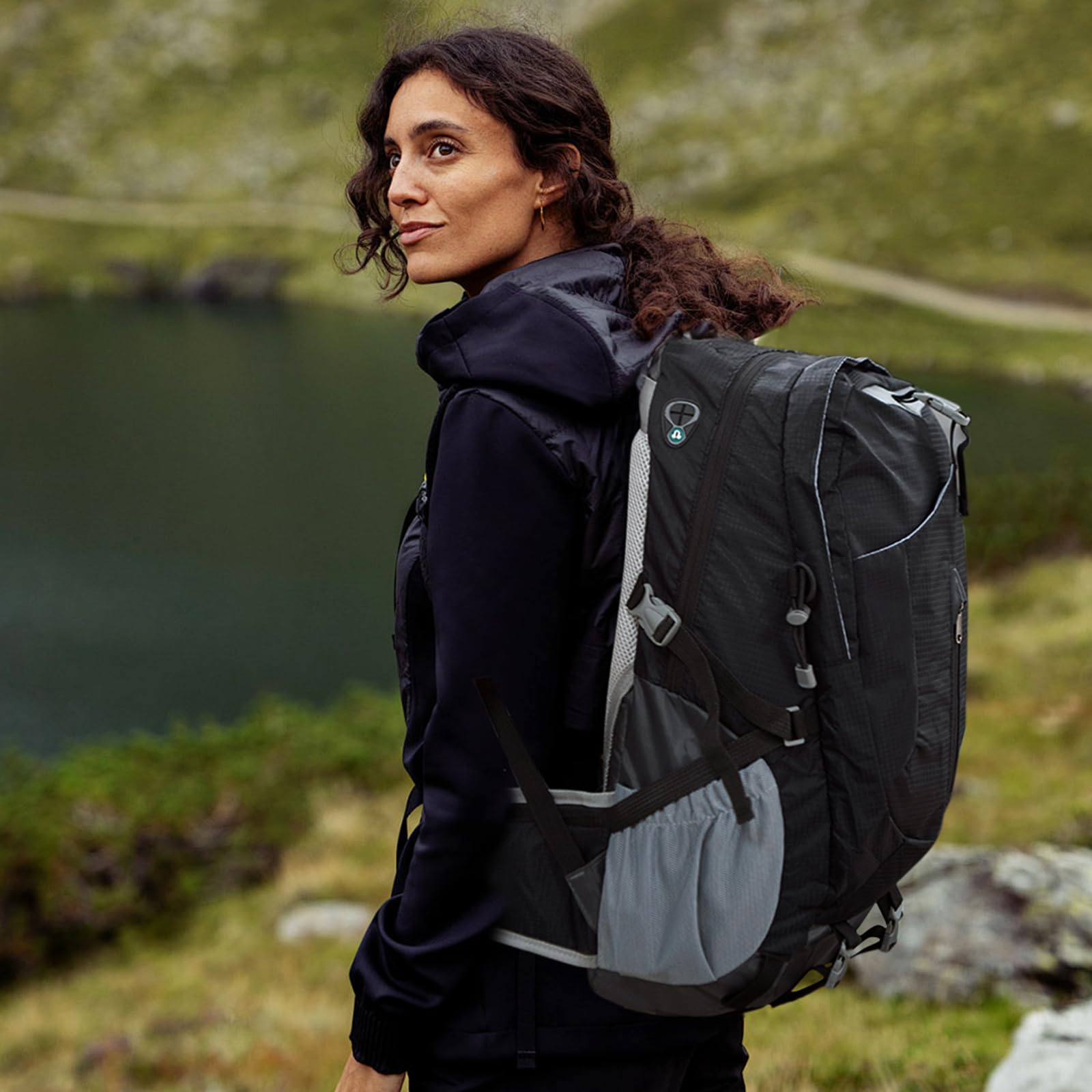 Long Keeper 40L hiking backpack back panel with breathable padding for comfort