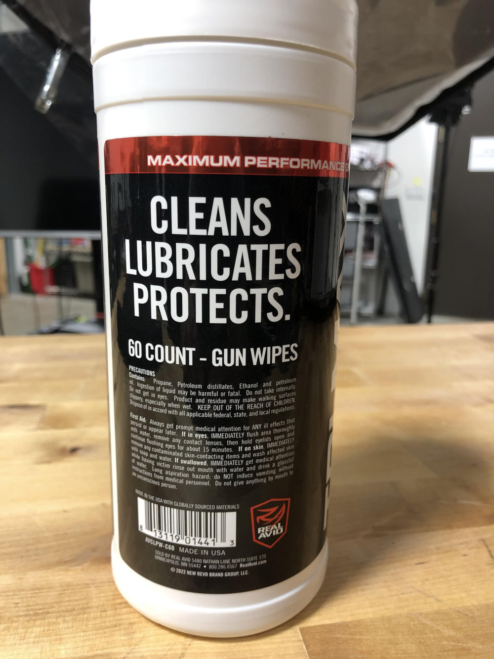 Long-lasting lubrication provided by CLP wipes