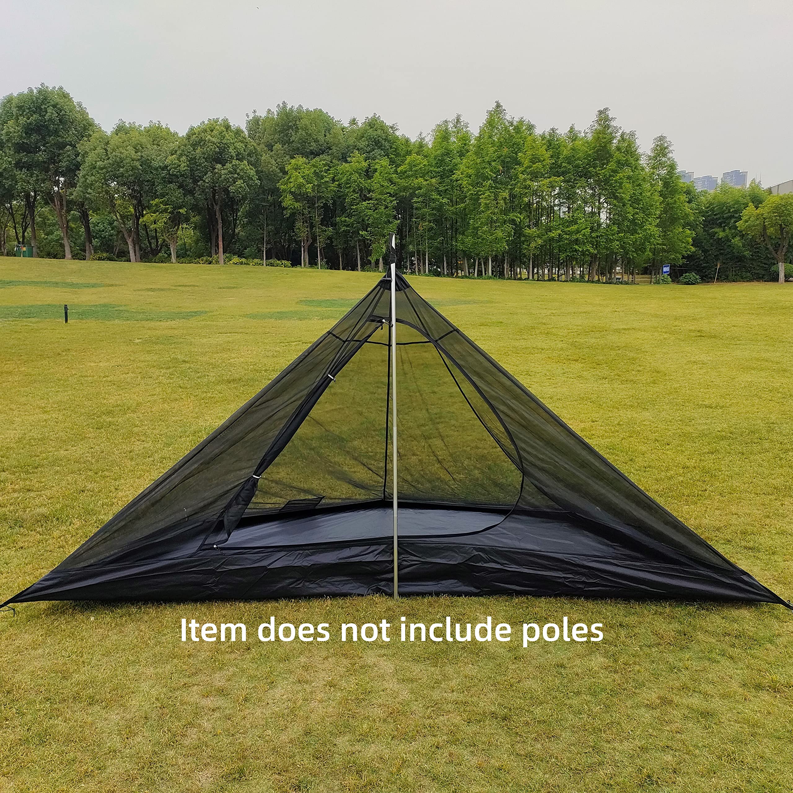 Longeek pentagonal design interior for compact sleep space