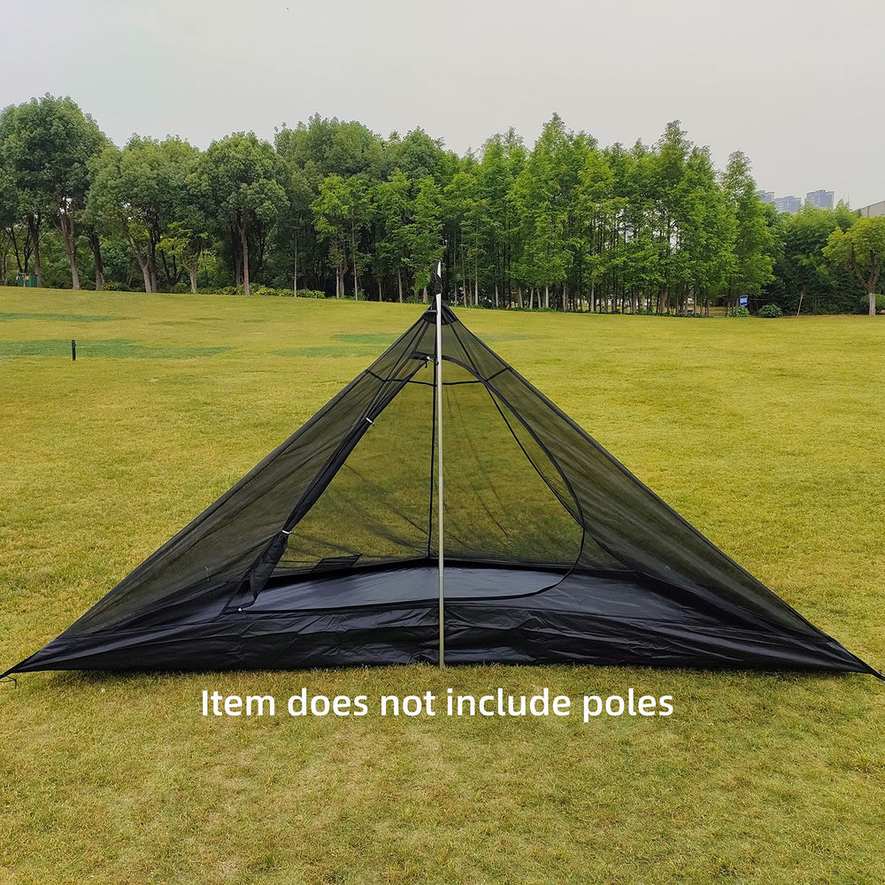 Longeek pentagonal design interior for compact sleep space