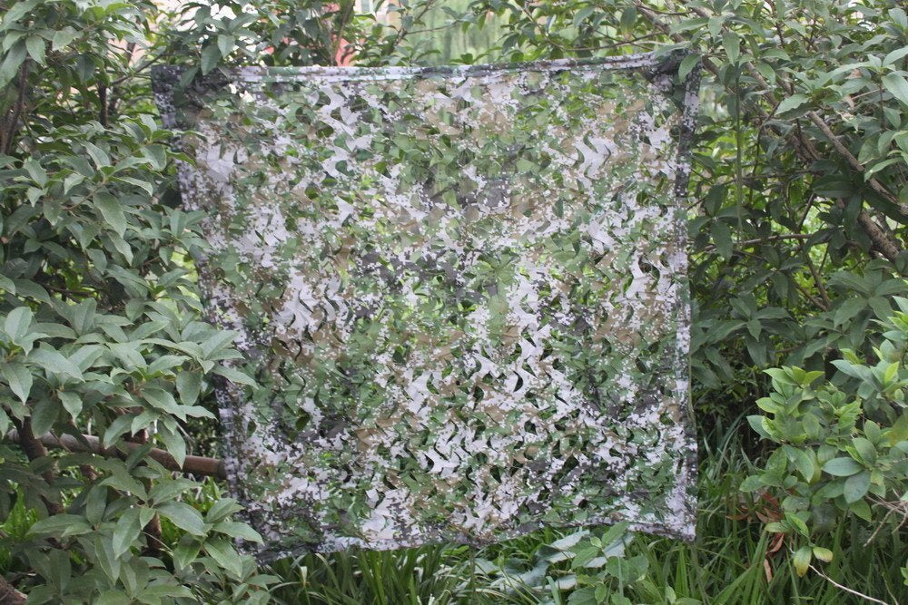 LOOGU Camo Netting duck hunting setup demonstrates versatile blind wrap.