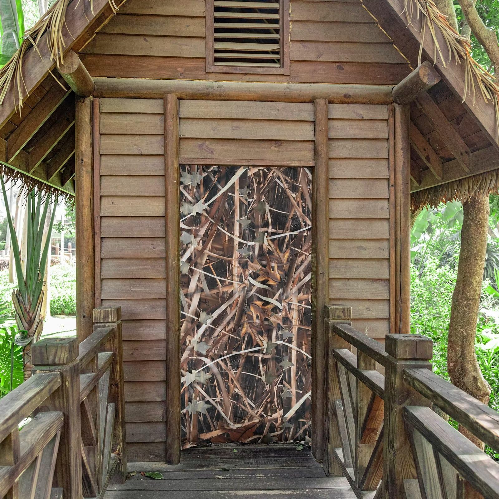 LOOGU Camo Netting secure-coverage ensures flexible coverage and easy transport for outdoor trips