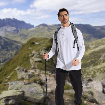 LOOGU cargo pants triangular crotch enabling enhanced mobility on trails