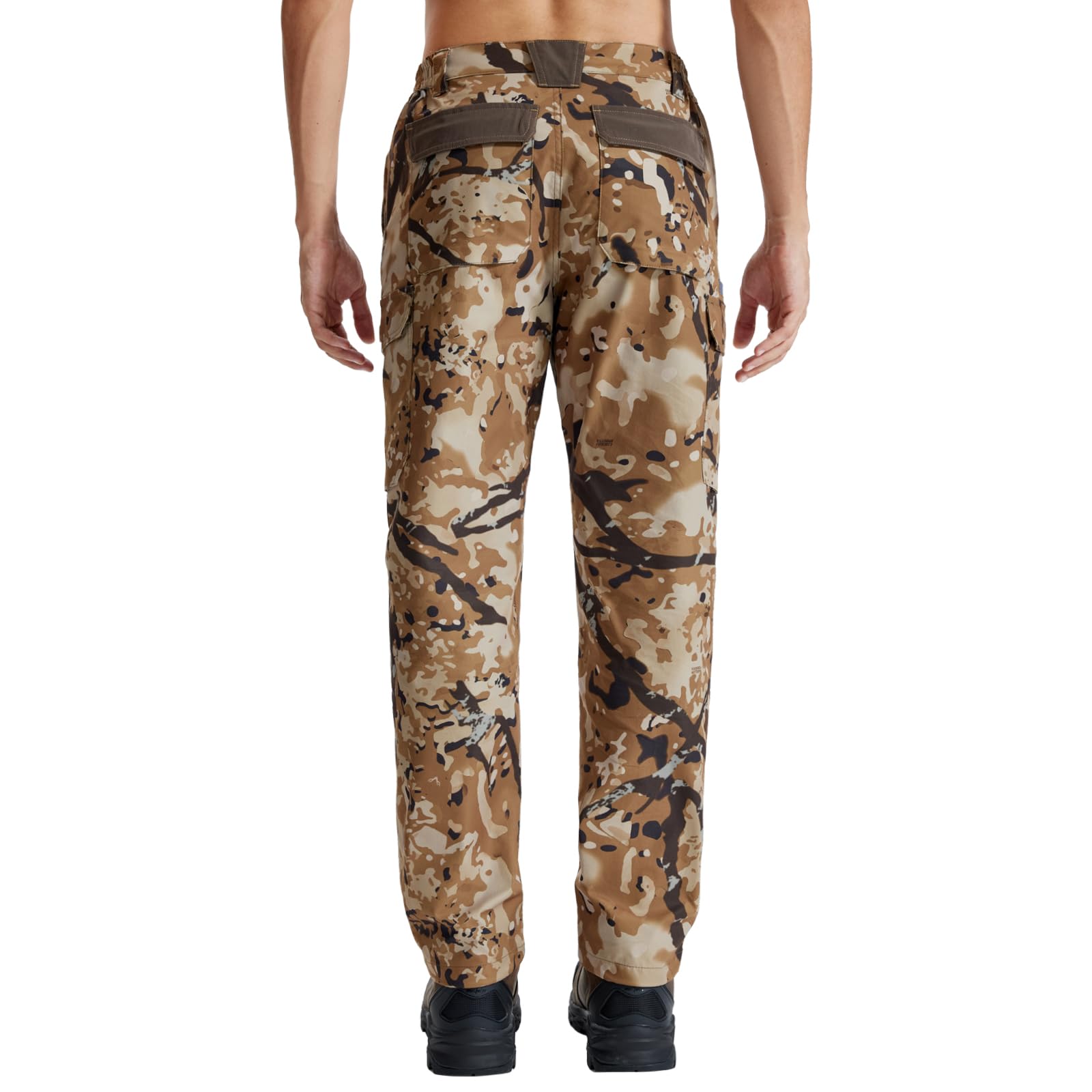 LOOGU men's camo hunting pants seven-pocket layout; organized storage for essentials.