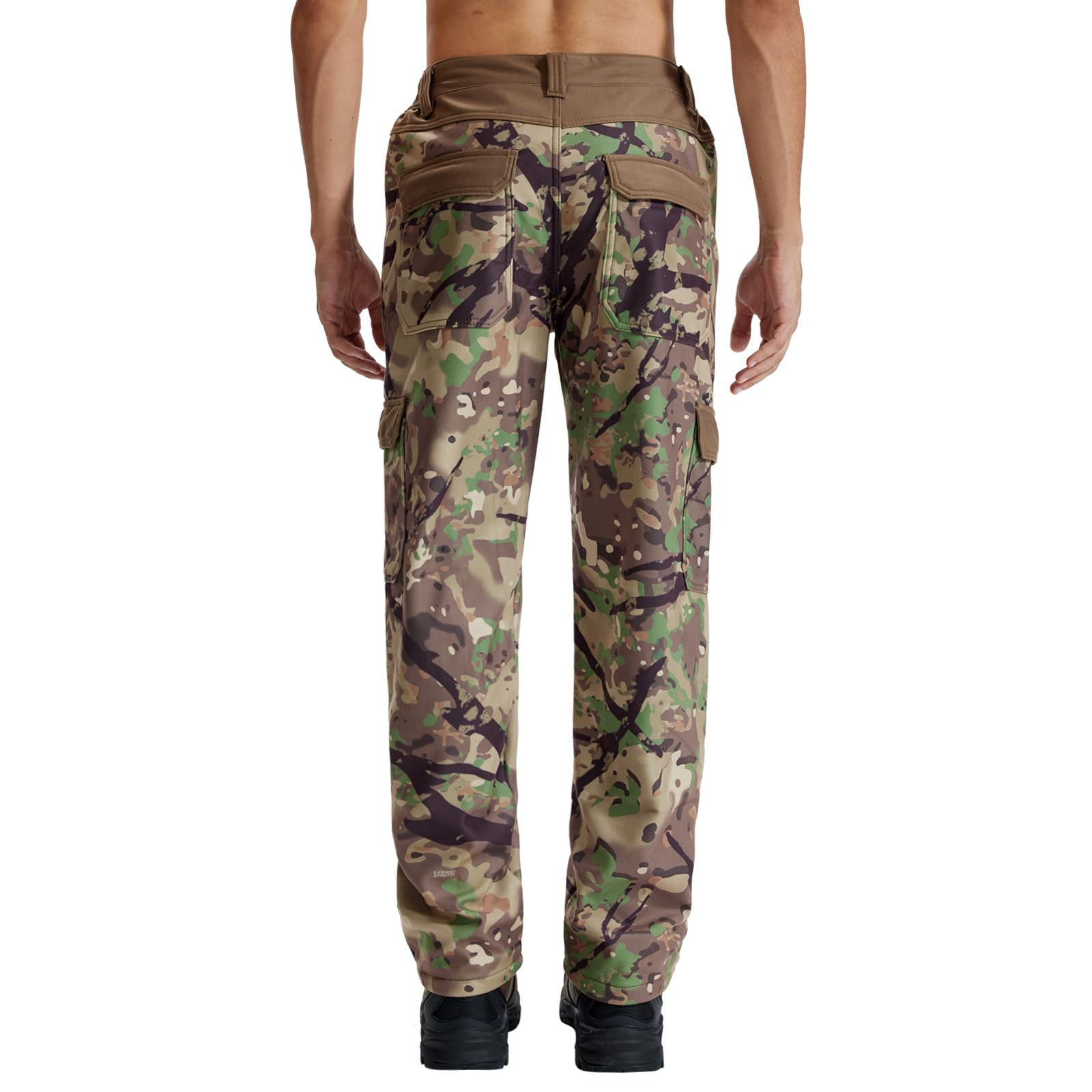 LOOGU camo pants pocket closeup highlights six practical pockets for gear