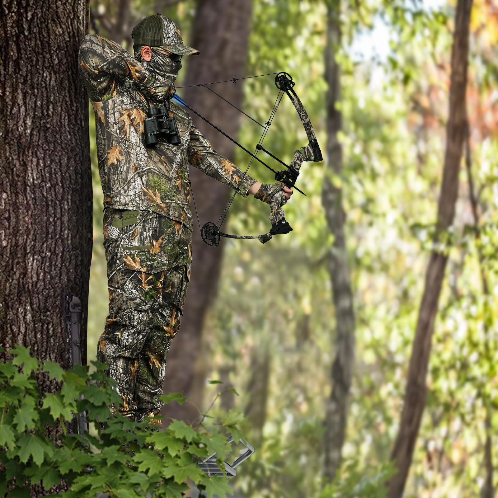 LOOGU triangular crotch design boosts mobility on rugged terrain.