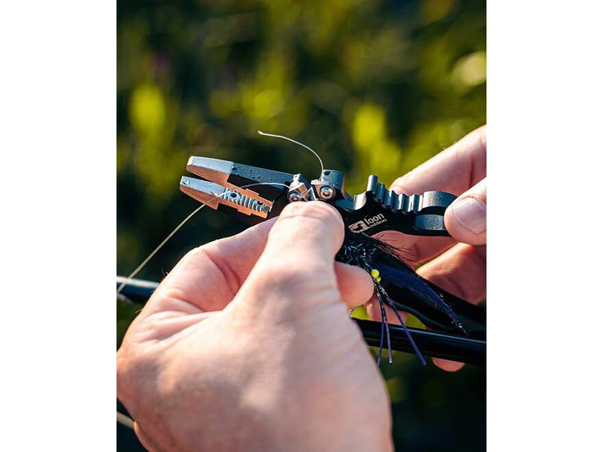 Swiveled tether included with Apex HD Plier