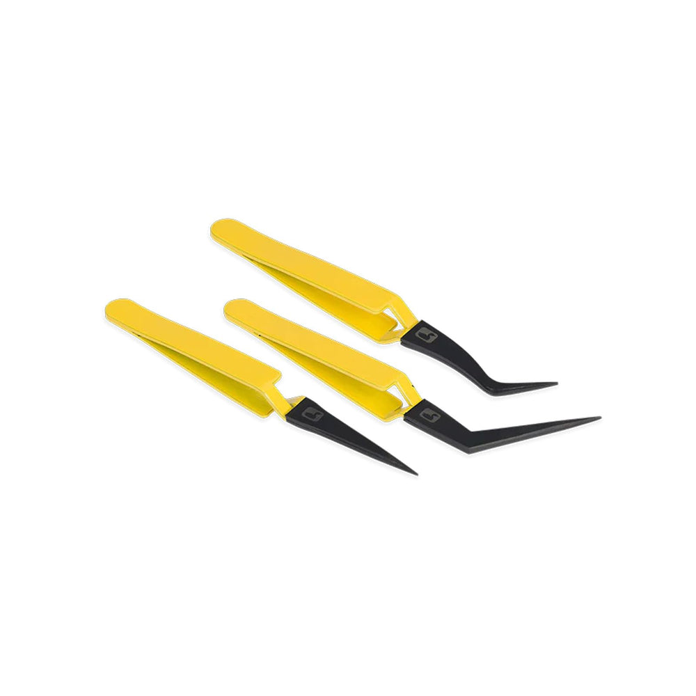 Loon locking tweezers for dubbing loops offer precise grip for secure fly tying.