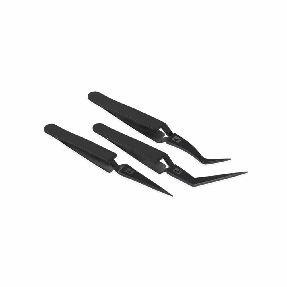 Loon locking tweezers set for dubbing loops, precise placement during fly tying.