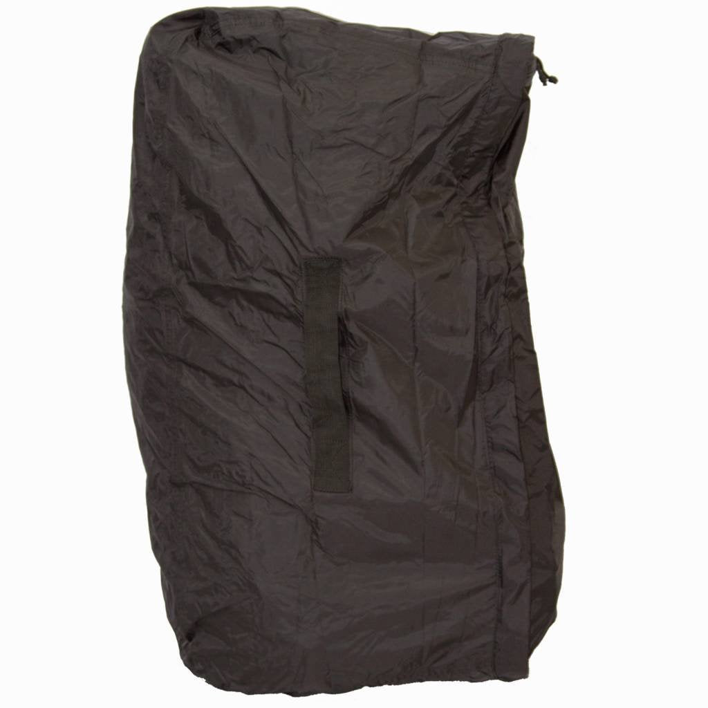 Lowland Outdoor zip with eyelets for padlock enhances travel security
