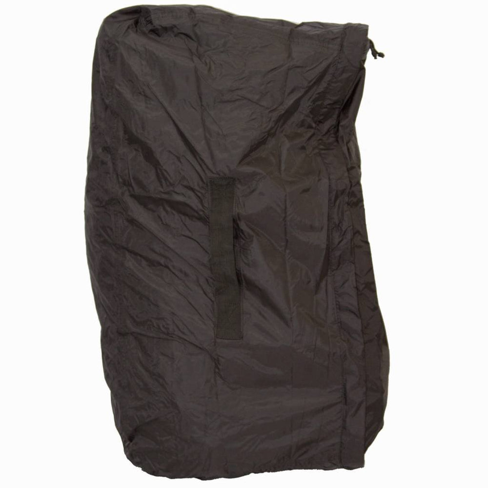 Lowland Outdoor zip with eyelets for padlock enhances travel security