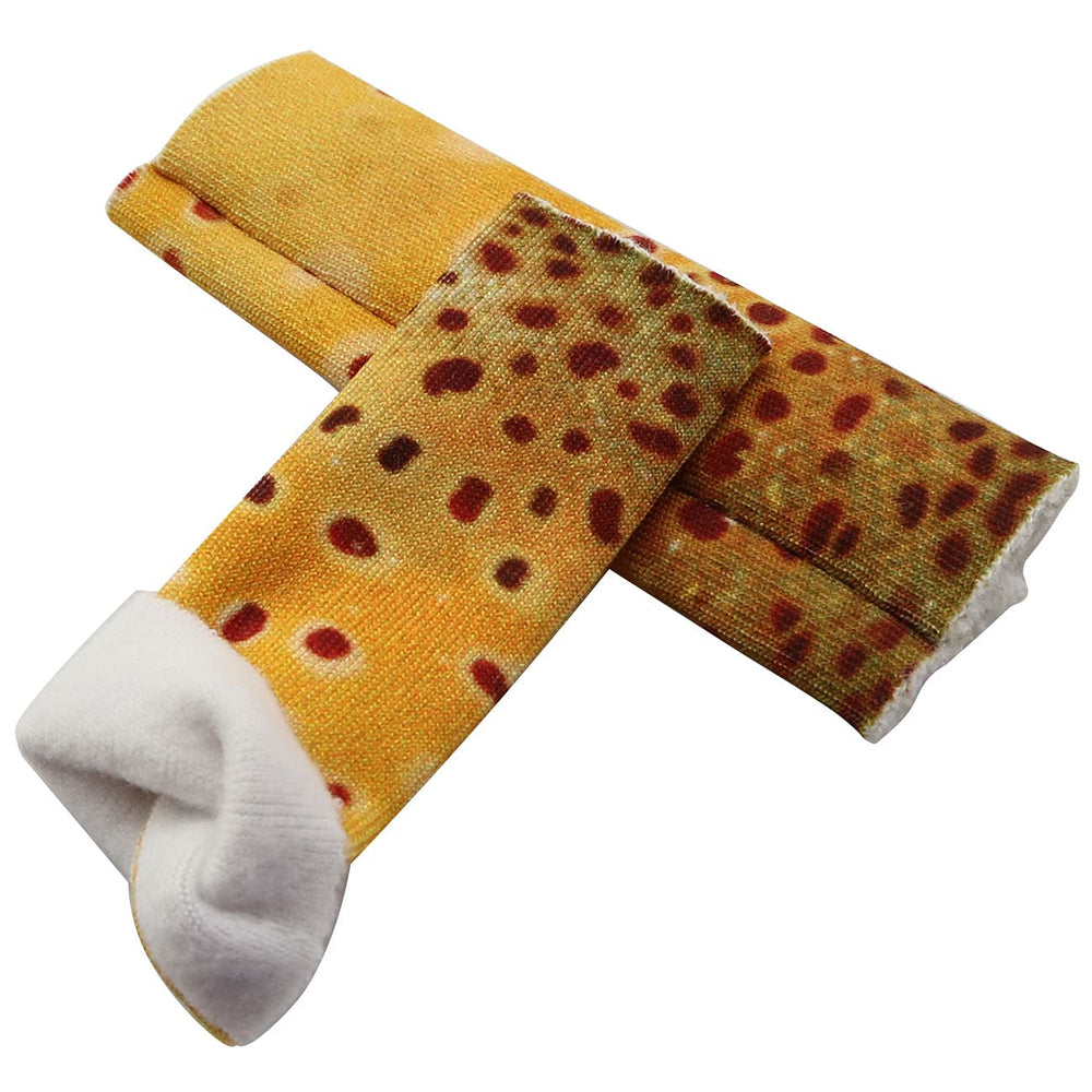 Durable wear-resistant fishing finger protector on finger