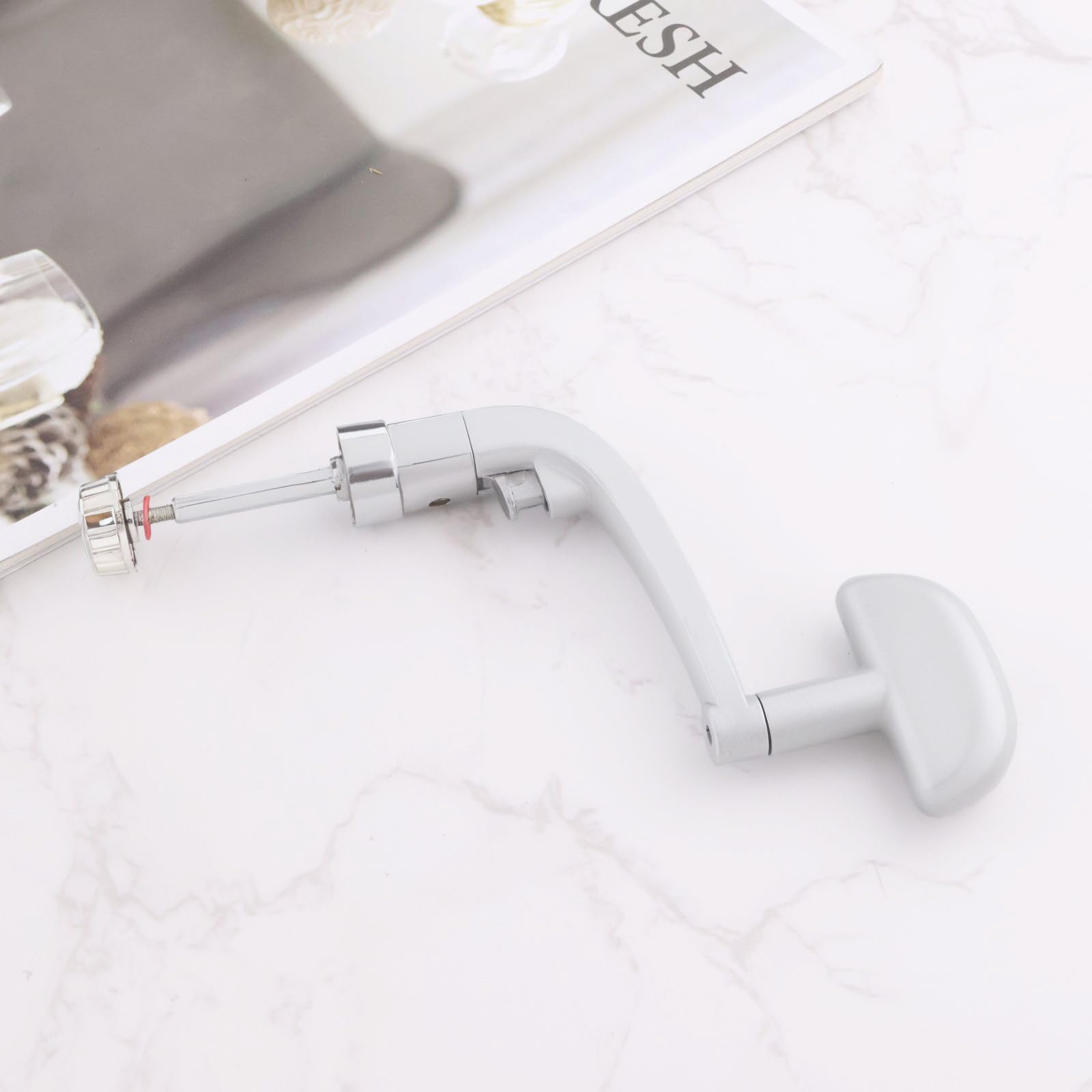 Folding reel handle to 90 degrees