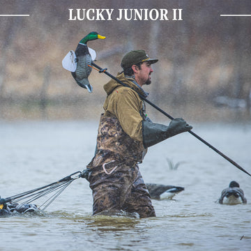Lucky Duck three-piece 42-stake set enables quick, stable field placement.
