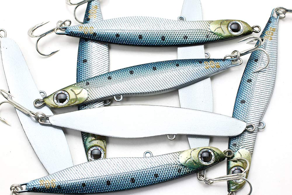 LUCKY CRAFT SW Wander Spanish Mackerel Jig 95 with checkered scales and lifelike details.