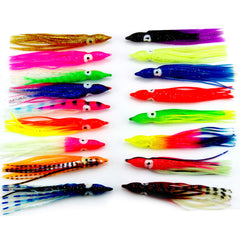 Luengo 9 cm red-green skirt lure ready for trolling and casting