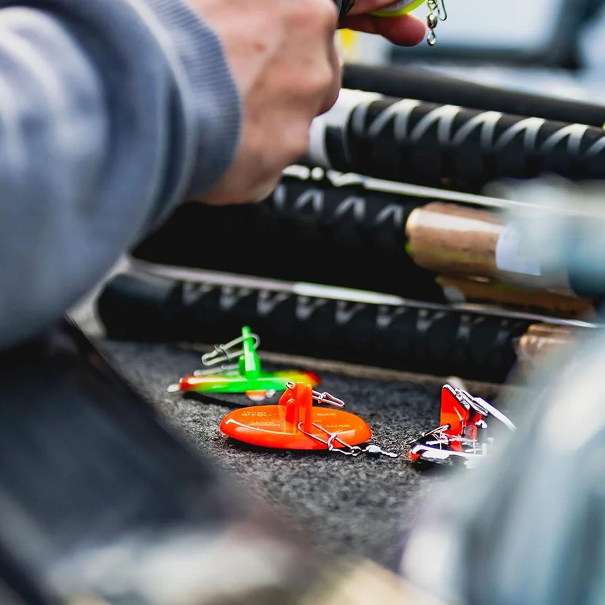 Luhr Jensen Dipsy Diver Fish Candy Blue UV trolling setup, great for wide spreads and depth control.