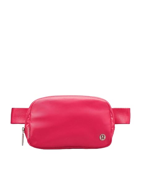 Lululemon Everywhere Belt Bag in pale raspberry for on-the-go storage of essentials