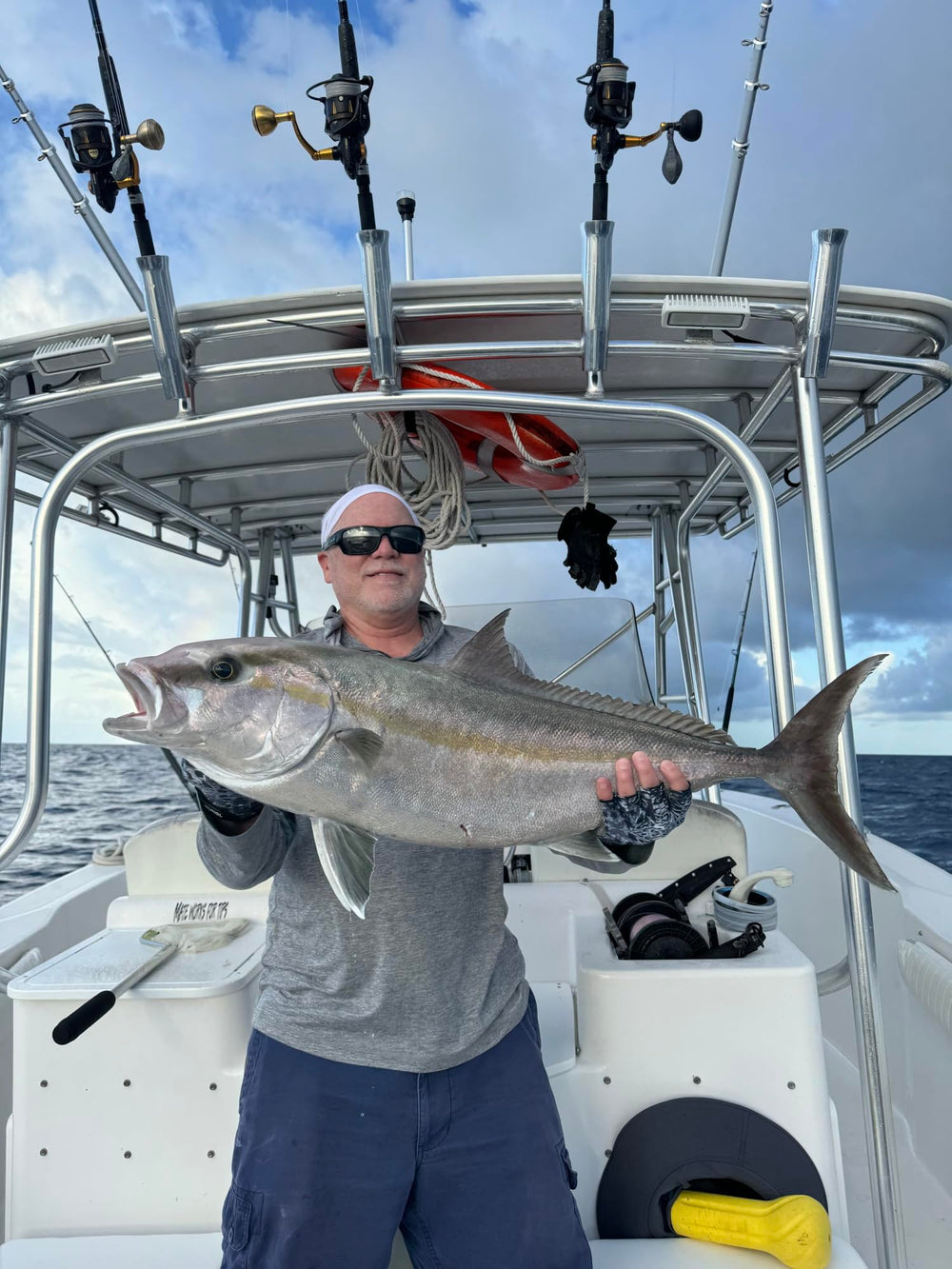 Angler demonstrates easy on-off installation of Cush-it