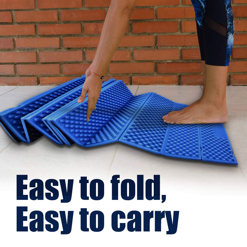 Luqeeg sleeping pad back side is black for easy cleaning.