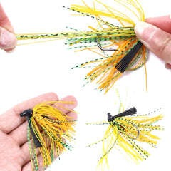 Jig with weed guard design for weed-free casting
